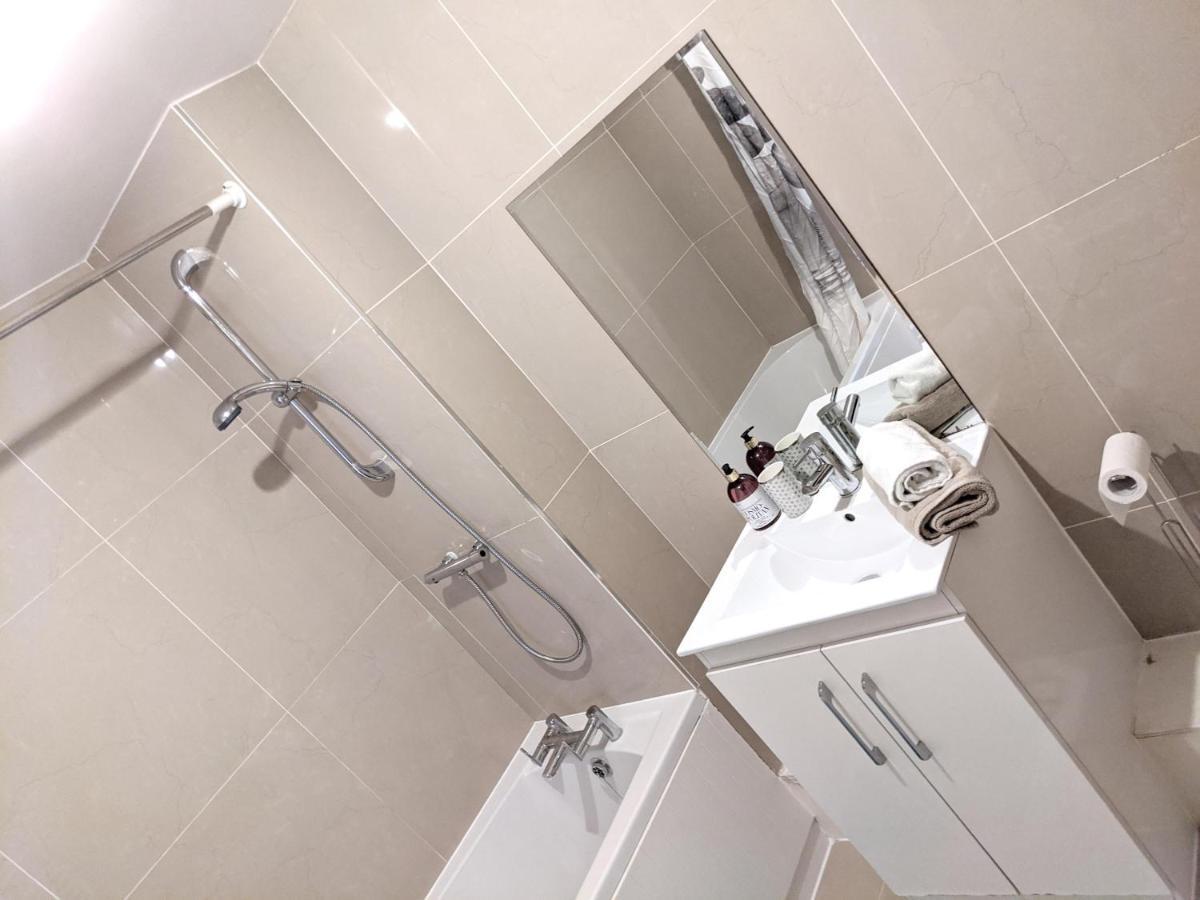 Koala & Tree - Renovated 2 Bed Apartment In City Centre - Short Lets & Serviced Accommodation Cambridge Luaran gambar